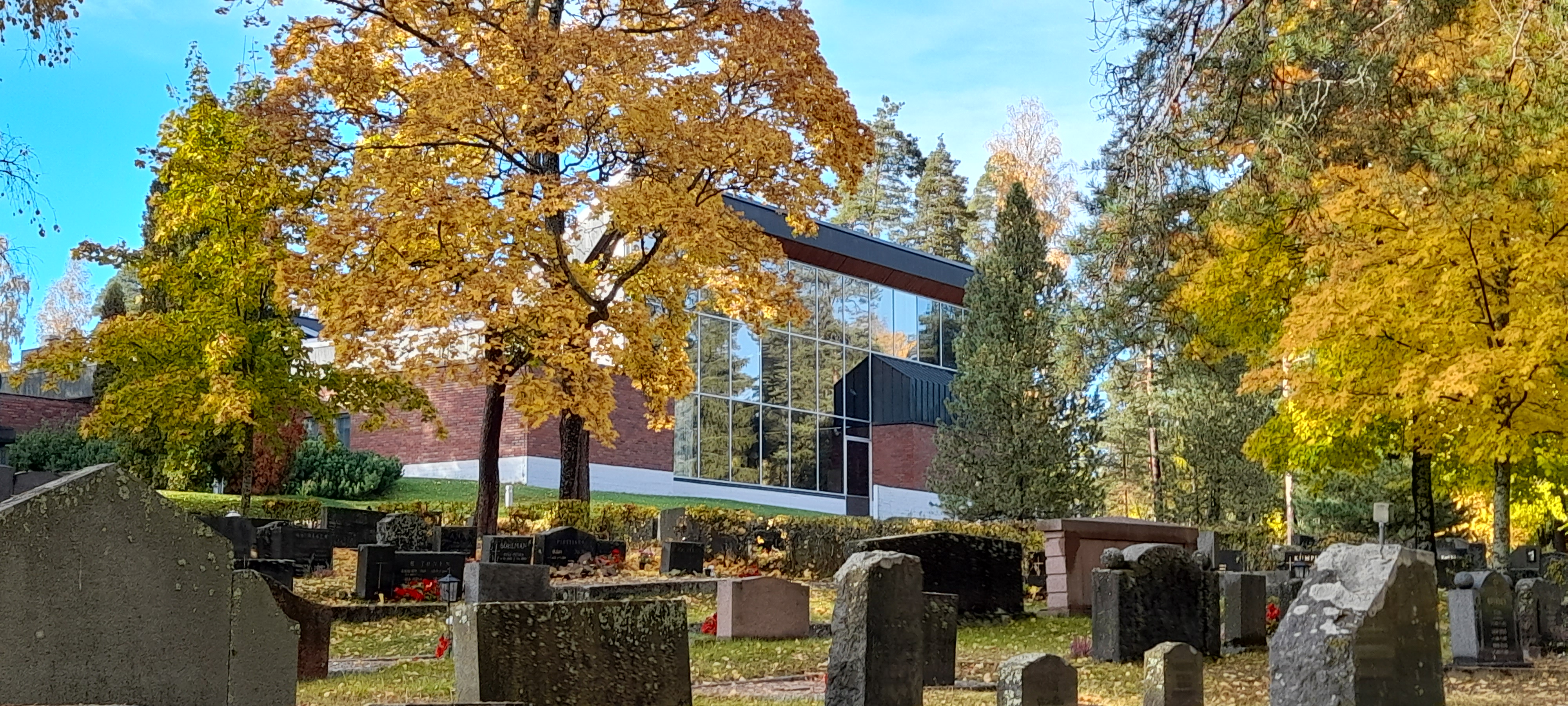 Äänekosken kirkon hautausmaa