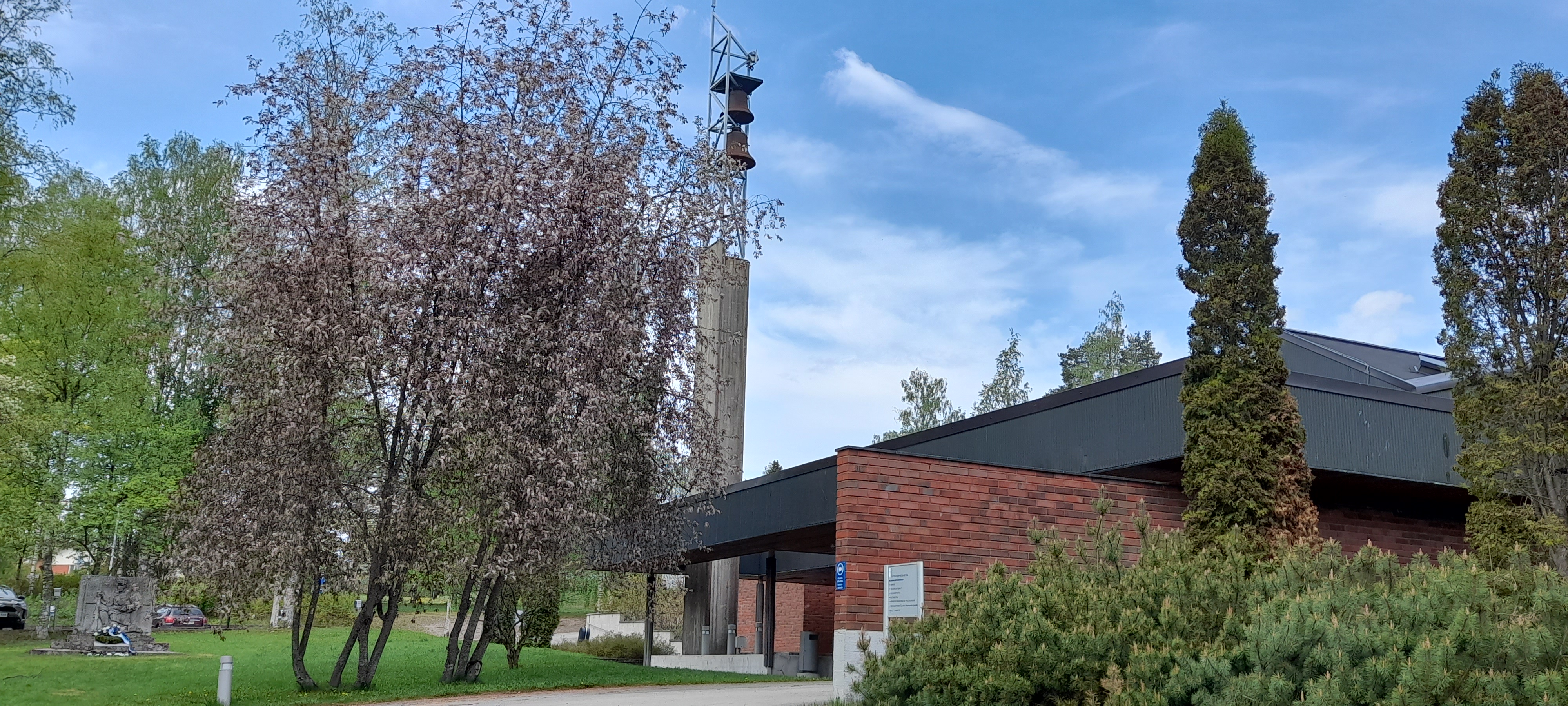 Äänekosken kirkko ja seurakuntakeskus